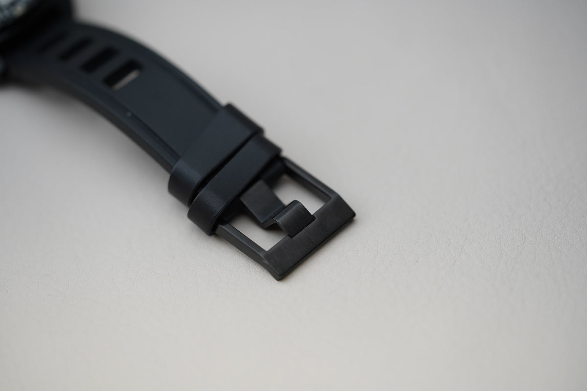 Synchron 70's Military Black Edition