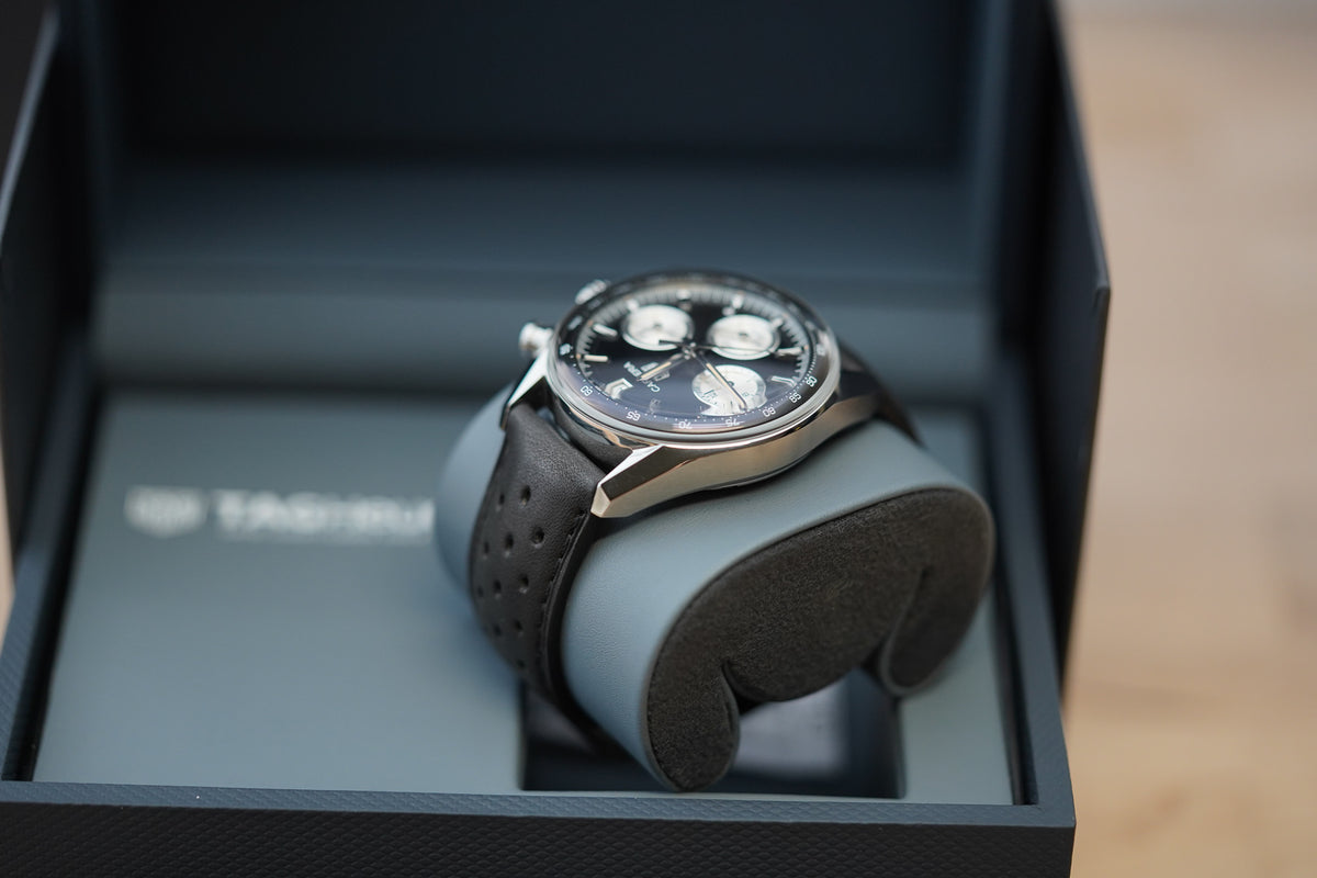 Tag Heuer Carrera Chronograph 'Panda Glassbox' 39mm CBS2210.FC6534