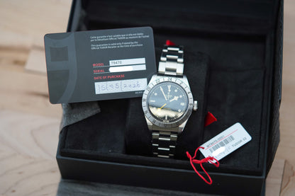Tudor Black Bay Pro 79470
