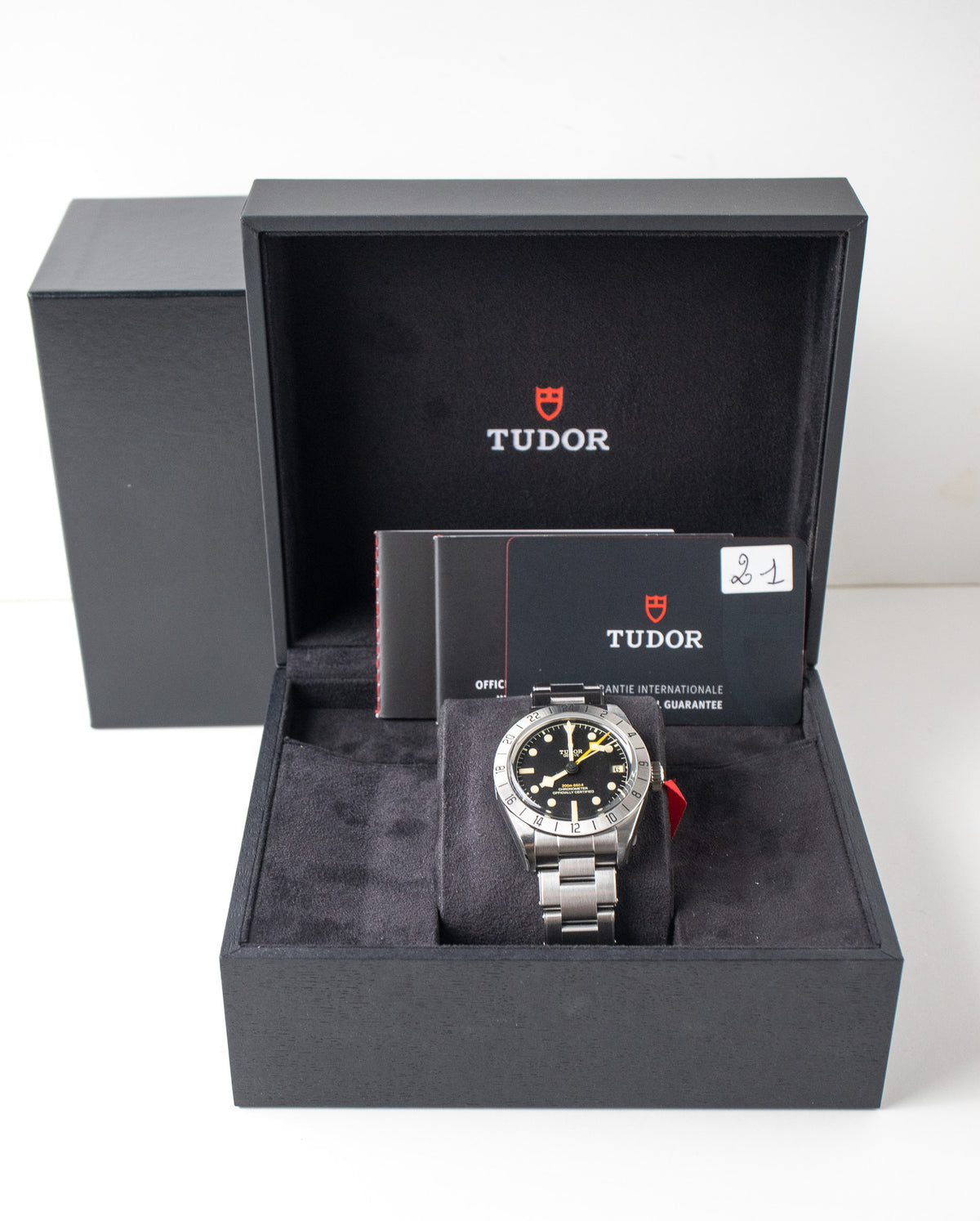 Tudor Black Bay Pro 79470