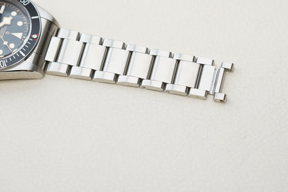 Tudor Black Bay 'Smiley' Black 79220N