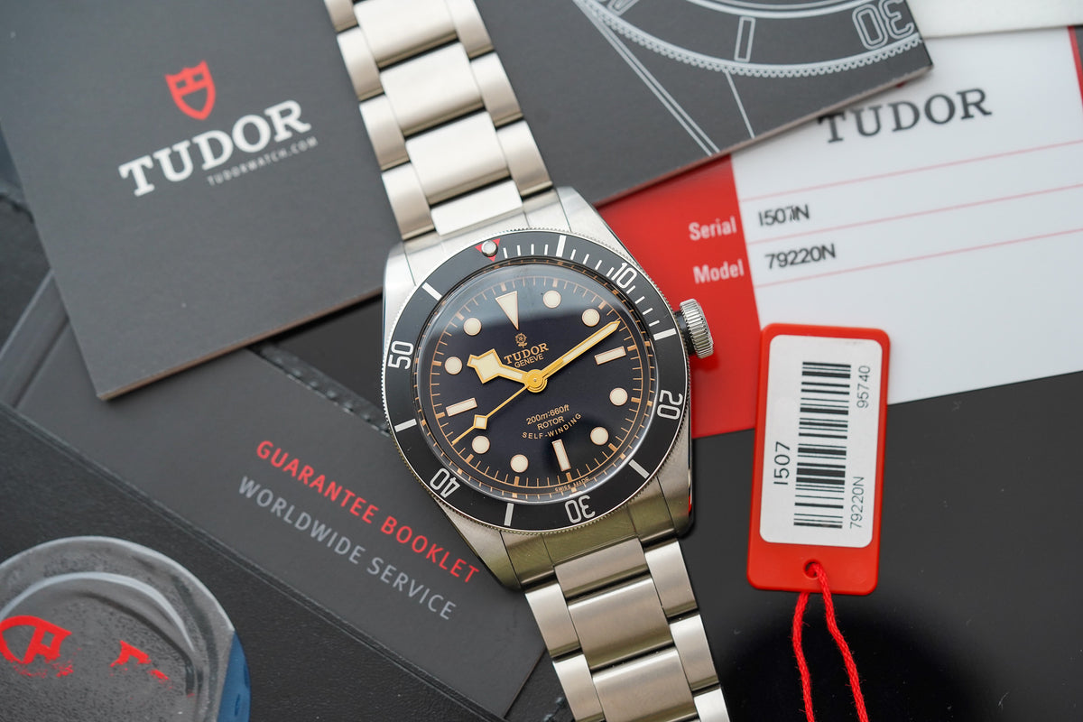 Tudor Black Bay 'Smiley' Black 79220N