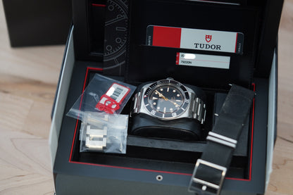 Tudor Heritage Black Bay Black 79220N 'Smiley'