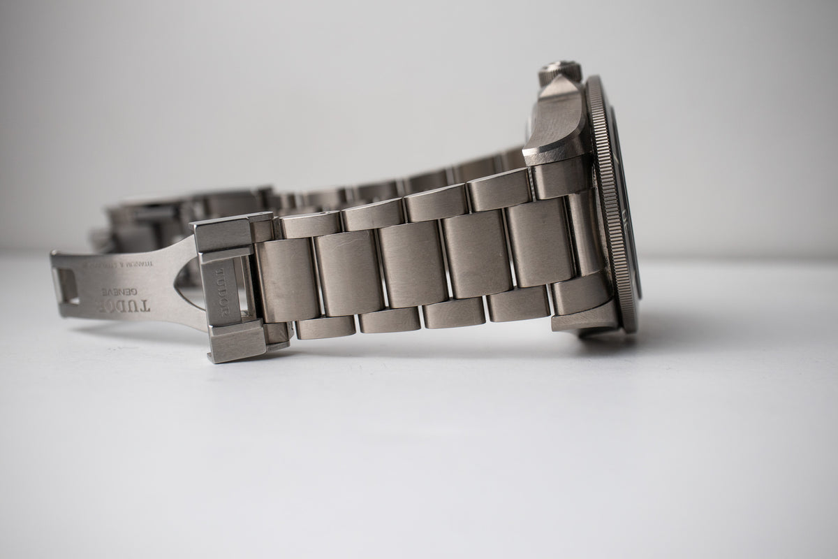 Tudor Pelagos LHD 25610T
