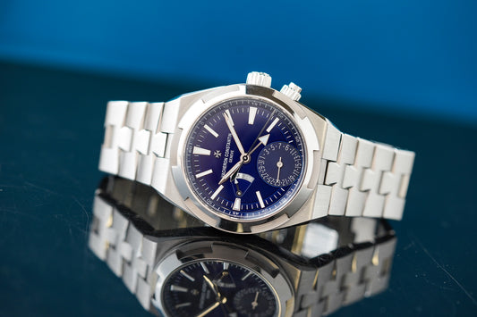Vacheron Constantin Overseas Dualtime 4900V/110A-B334