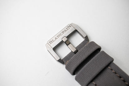 Blancpain Fifty Fathoms Bathyscaphe 5000 1210 G52A