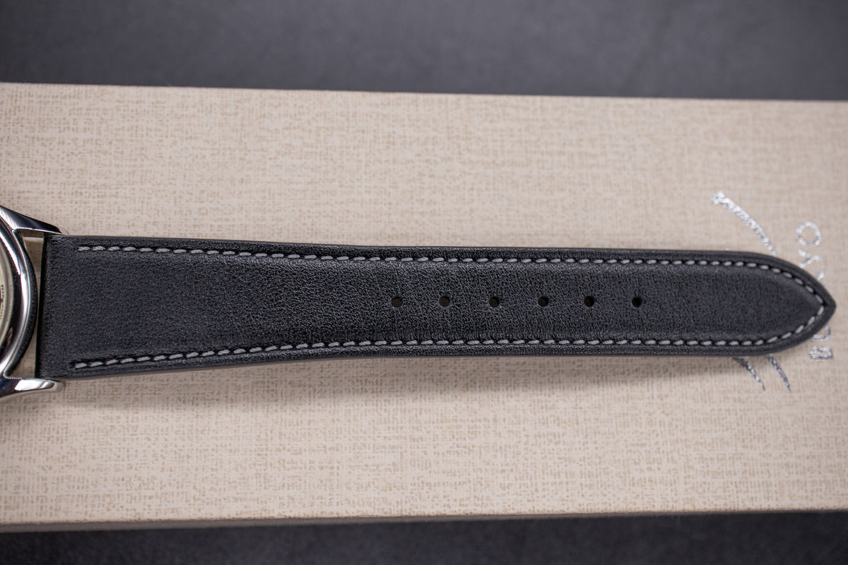Kurono Tokyo Eggshell
