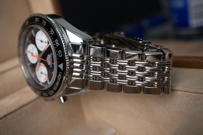 Tag Heuer Autavia Calibre Heuer 02 For Hodinkee
