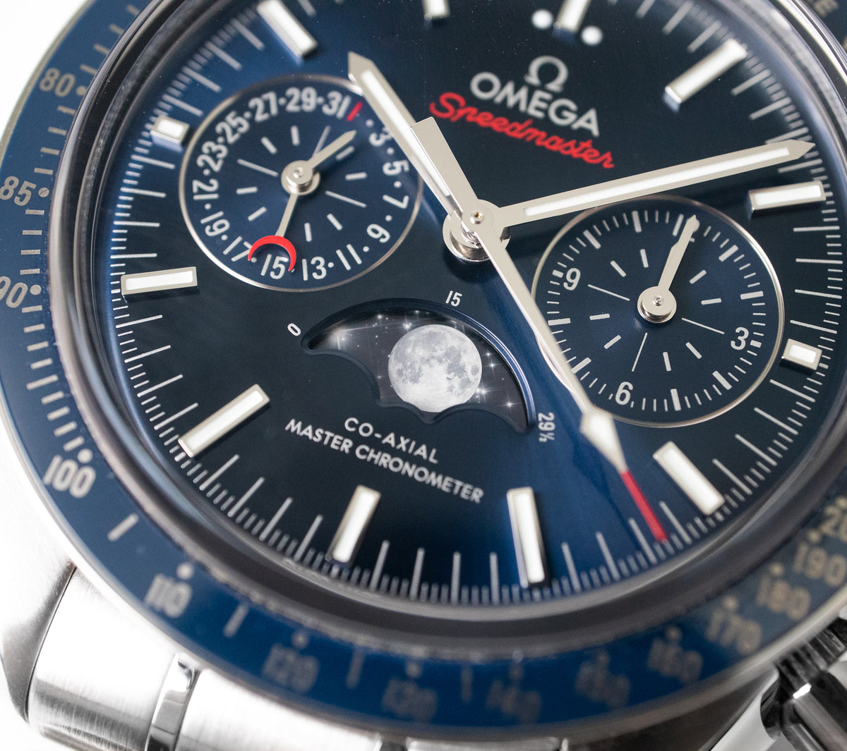 Omega Speedmaster Moonphase Co-Axial Master Chronometer