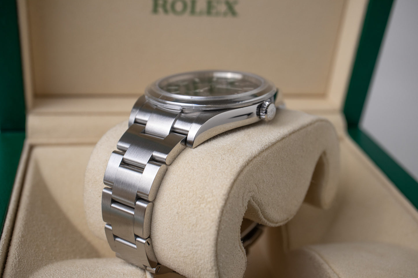 Rolex Explorer I 214270