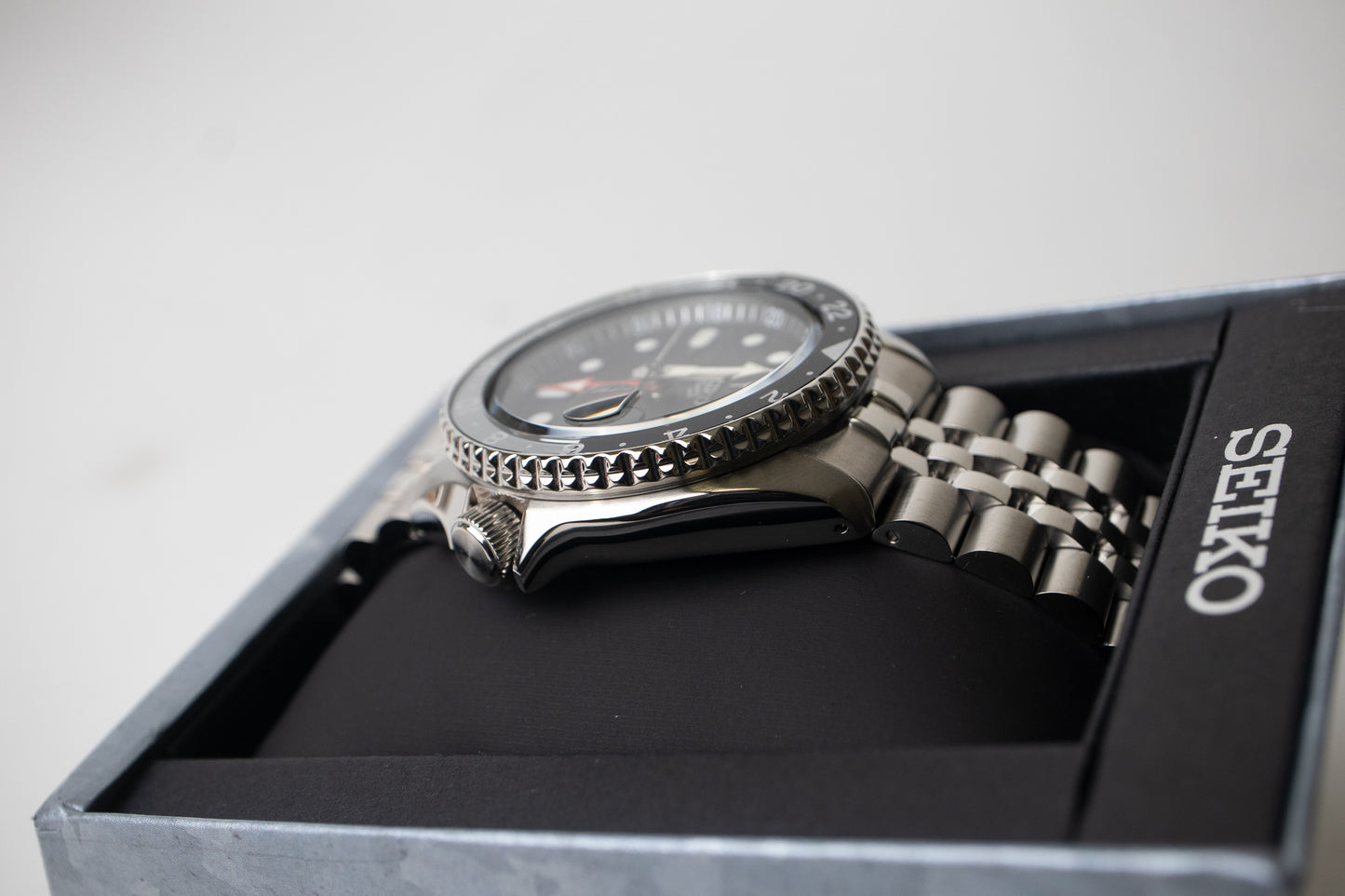 Seiko 5 SSK001 GMT Sport