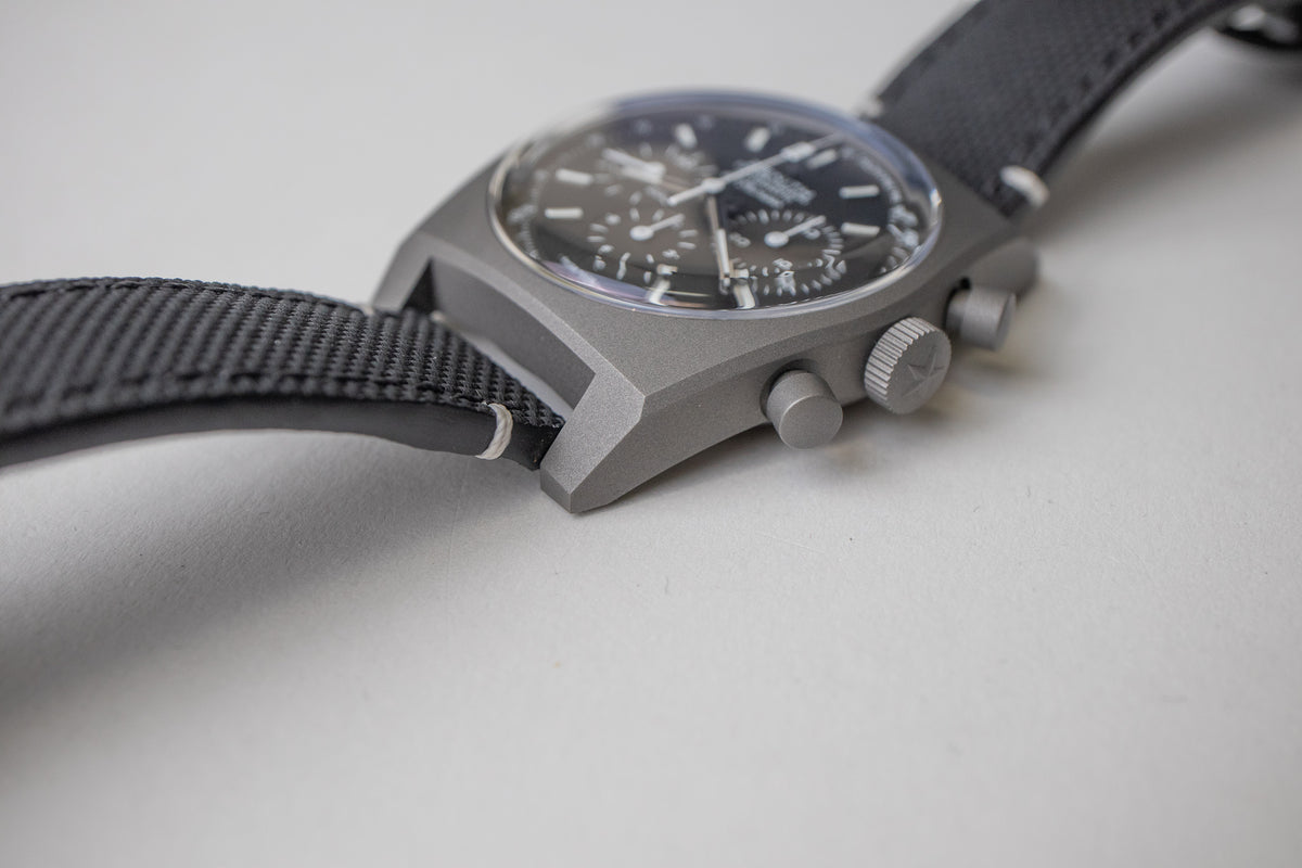 Zenith Chronomaster Revival Shadow 97.T384.4061/21.C822 Titanium